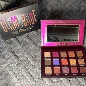 Eyeshadow Palette “Glam Babe” by Trend Beauty​​​